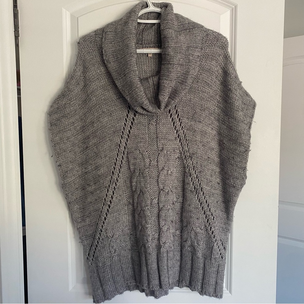 🟧$6 ADD-ON🟧 RW&CO. Women’s Sweater • size M